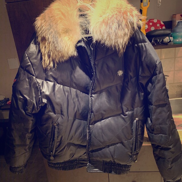 Akademiks - Picture 1 of 6